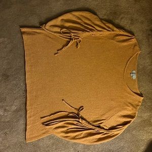 Sweater gold lightweight 3/4 length sleeve Joseph A